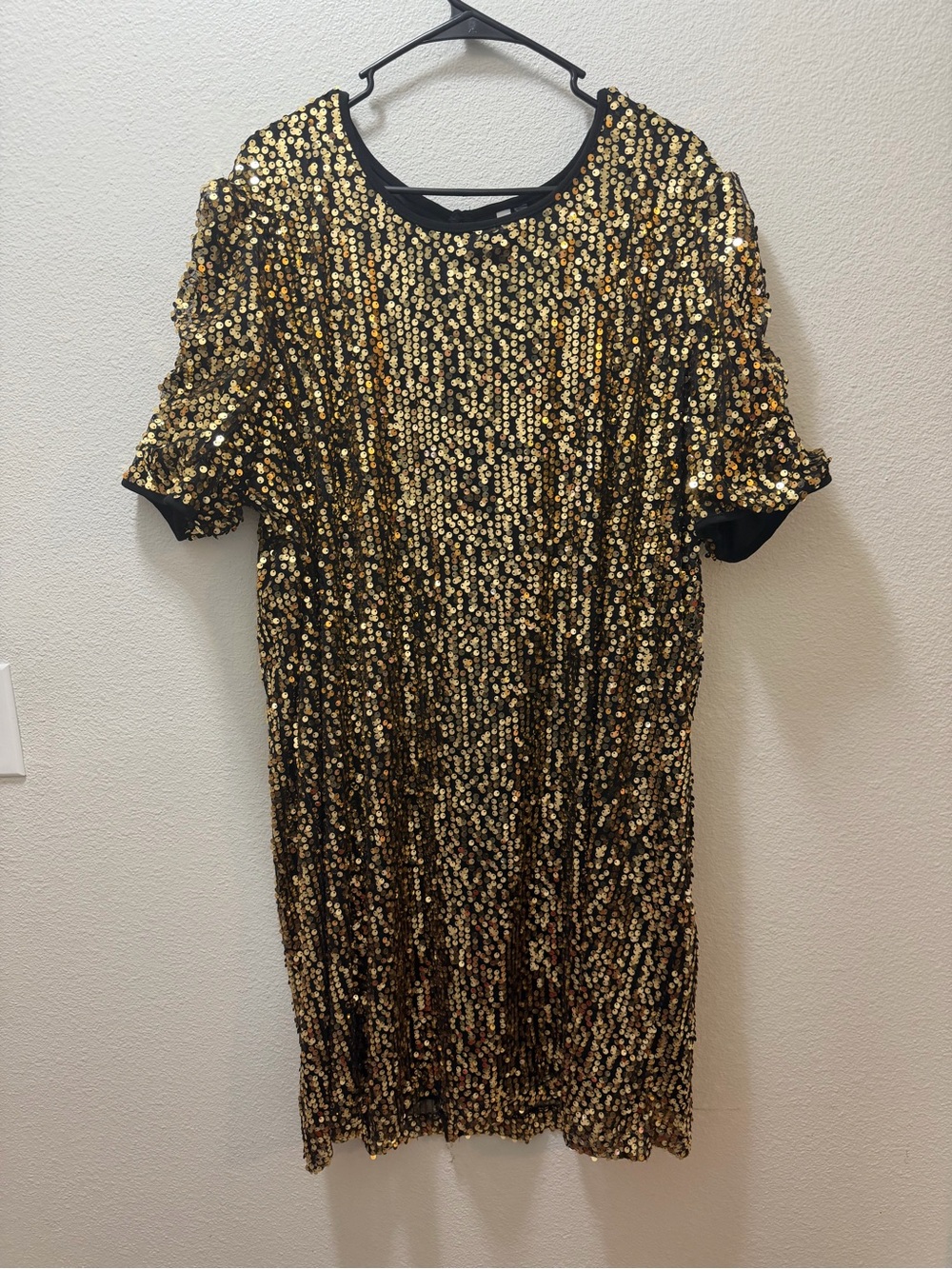 Gold Sequin Short Sleeve Party Dress
